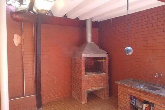 Casa à venda com 3 quartos, 165m² em Pestana, Osasco