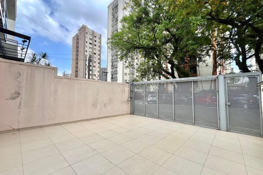 Garagem de casa à venda com 4 quartos, 230m² em Vila Mascote, São Paulo