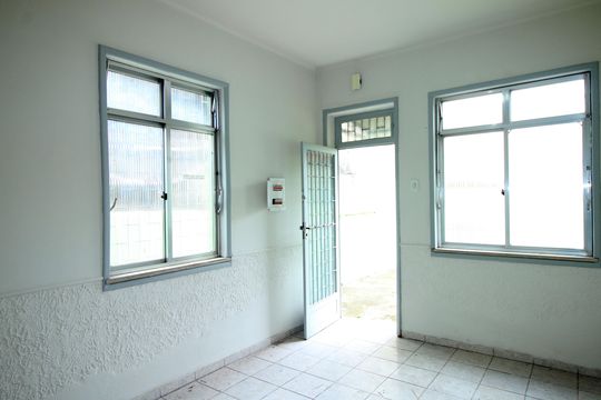 Casa à venda com 2 quartos, 80m² em Irajá, Rio de Janeiro