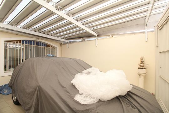 Garagem de casa para alugar com 3 quartos, 166m² em Jardim Taboao, São Paulo