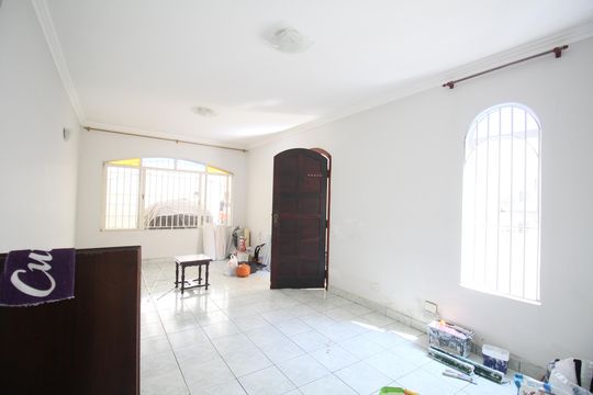 Sala de casa para alugar com 3 quartos, 166m² em Jardim Taboao, São Paulo