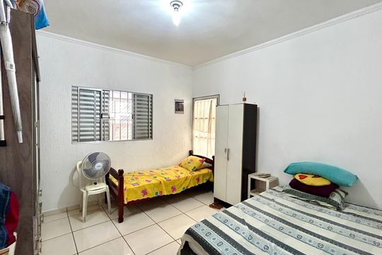 Sala de casa à venda com 2 quartos, 125m² em Jardim Oliveira, Guarulhos