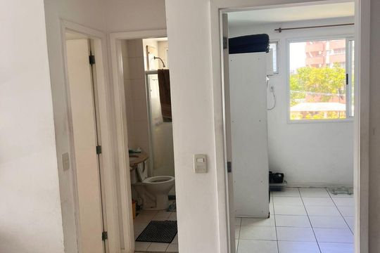 Corredor de apartamento à venda com 2 quartos, 77m² em Barra da Tijuca, Rio de Janeiro