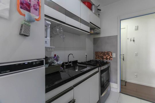 Cozinha de apartamento para alugar com 2 quartos, 67m² em Vila Prudente, São Paulo