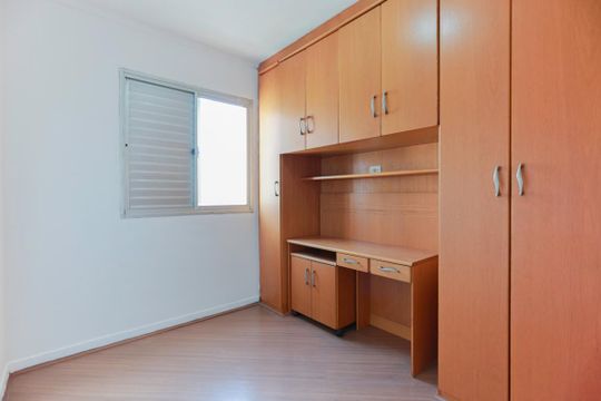 Quarto 1 de apartamento para alugar com 2 quartos, 46m² em Carandiru, São Paulo