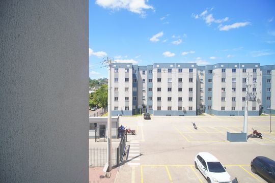vista da sala de apartamento para alugar com 2 quartos, 46m² em Canudos, Novo Hamburgo