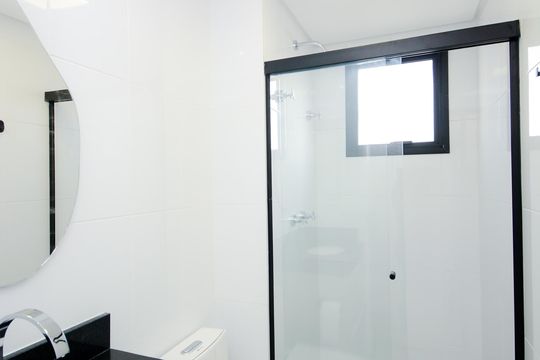 Banheiro Social de apartamento para alugar com 2 quartos, 65m² em Vila Endres, Guarulhos