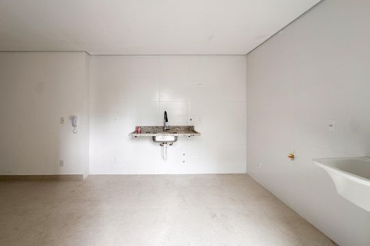 Cozinha e Área de Serviço de apartamento à venda com 2 quartos, 58m² em Centro, São Bernardo do Campo