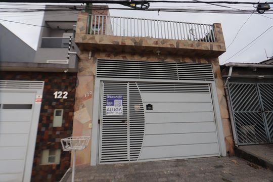 Fachada de casa para alugar com 2 quartos, 80m² em Chácara Mafalda, São Paulo