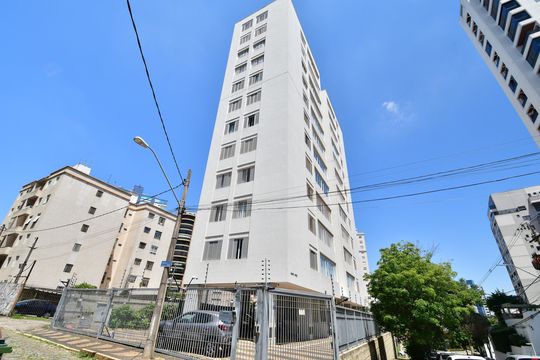 Fachada do Prédio de apartamento para alugar com 3 quartos, 110m² em Cambuí, Campinas