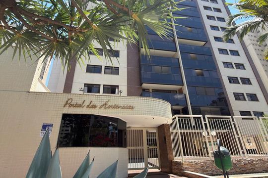 Fachada  de apartamento à venda com 4 quartos, 162m² em Águas Claras, Brasília