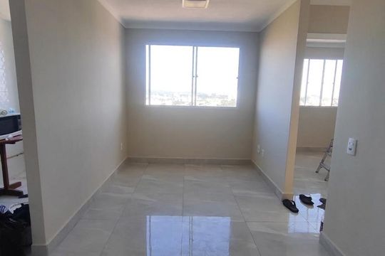 Sala de apartamento à venda com 2 quartos, 42m² em Jardim do Lago, Osasco