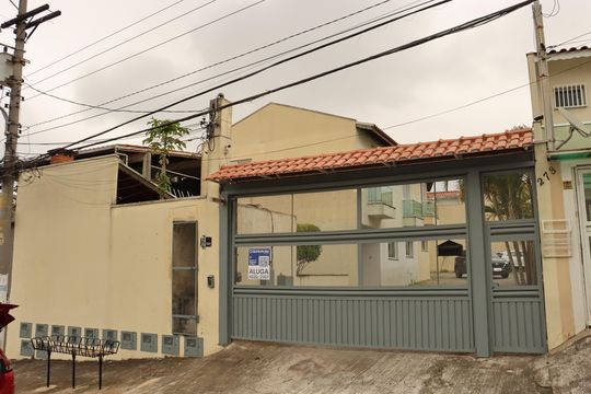 Casa de Condomínio para alugar com 3 quartos, 114m² em Jardim Sapopemba, São Paulo