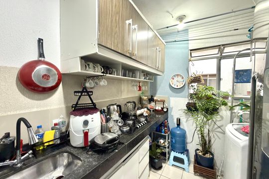 Cozinha e Área de Serviço de apartamento à venda com 2 quartos, 43m² em Industrial São Luiz, Contagem