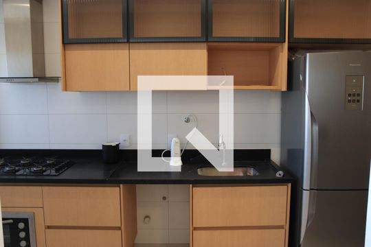 Cozinha e Área de Serviço de apartamento para alugar com 2 quartos, 81m² em Setor Marista, Goiânia