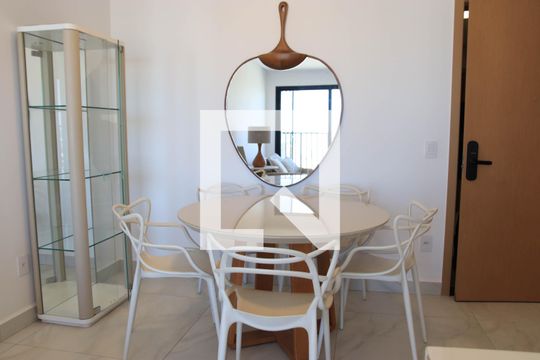Sala de apartamento para alugar com 2 quartos, 81m² em Setor Marista, Goiânia