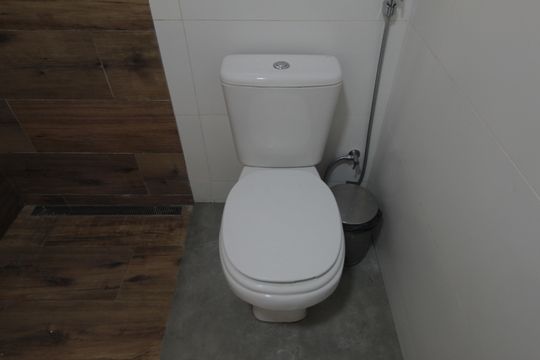 Banheiro Social de casa para alugar com 3 quartos, 360m² em Rio Branco, Belo Horizonte