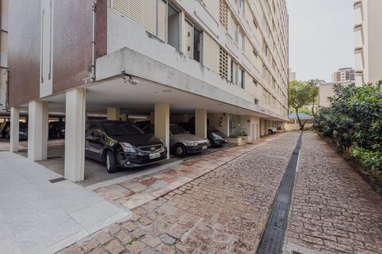 Garagem de apartamento à venda com 2 quartos, 54m² em Pinheiros, São Paulo
