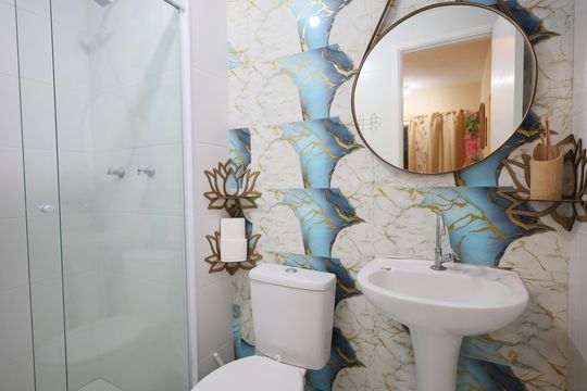 Banheiro de apartamento para alugar com 2 quartos, 45m² em Quitaúna, Osasco