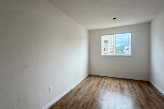 Quarto de apartamento para alugar com 2 quartos, 58m² em Guaratiba, Rio de Janeiro
