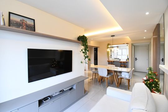 Apartamento à venda com 2 quartos, 77m² em Bacacheri, Curitiba