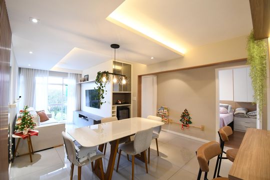 Sala de apartamento à venda com 2 quartos, 77m² em Bacacheri, Curitiba