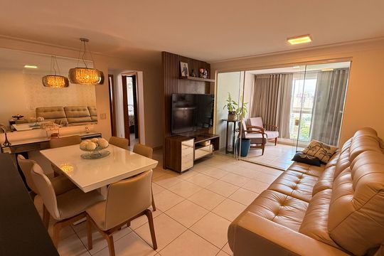 Apartamento à venda com 2 quartos, 77m² em Parque Oeste Industrial, Goiânia