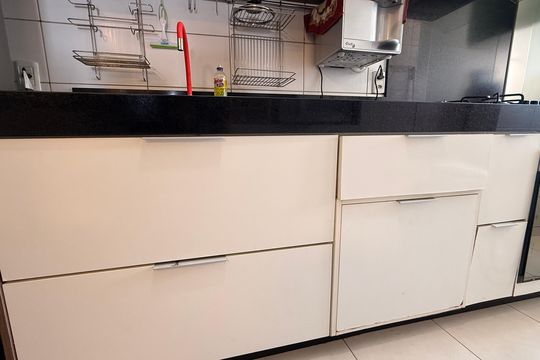 Cozinha de apartamento à venda com 2 quartos, 77m² em Parque Oeste Industrial, Goiânia