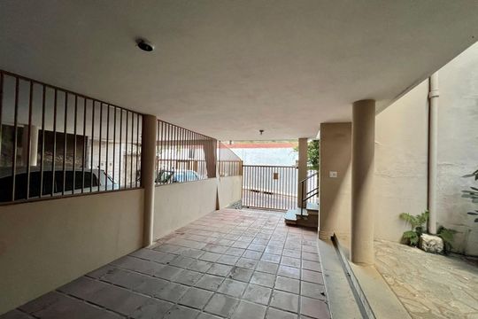 Garagem  de apartamento para alugar com 4 quartos, 150m² em Carlos Prates, Belo Horizonte