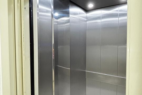 Elevador de apartamento para alugar com 3 quartos, 80m² em Parque das Nações, Santo André