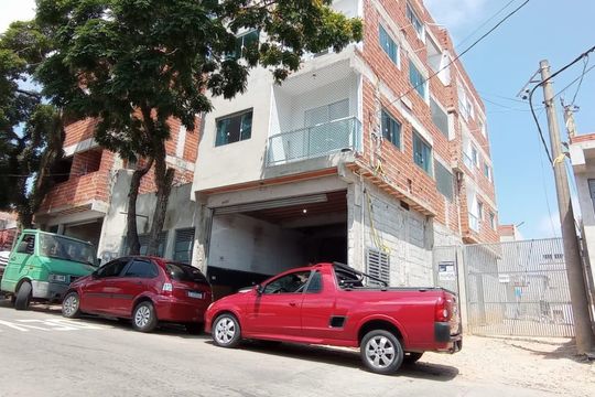 Fachada de casa para alugar com 1 quarto, 38m² em Pedreira, Diadema