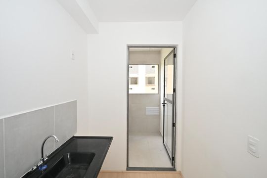 Cozinha de apartamento para alugar com 1 quarto, 37m² em Morumbi, São Paulo