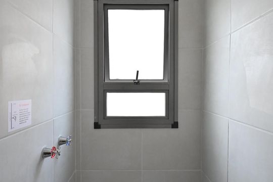 Banheiro de apartamento para alugar com 1 quarto, 37m² em Morumbi, São Paulo