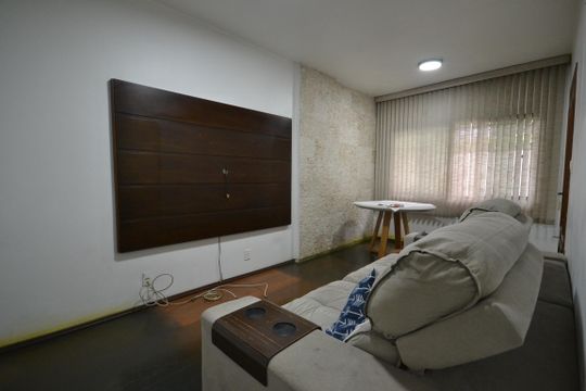 Casa à venda com 3 quartos, 90m² em Conjunto Residencial Butanta, São Paulo