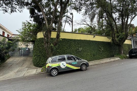 Fachada de casa à venda com 2 quartos, 880m² em Vila Jordanopolis, São Bernardo do Campo