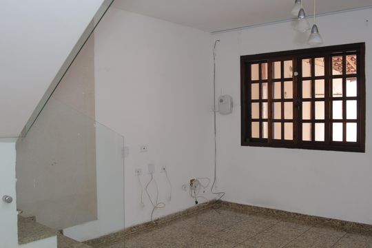 Sala de casa para alugar com 2 quartos, 72m² em Parada Xv de Novembro, São Paulo