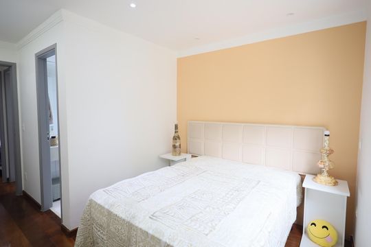 Suíte 1 de apartamento à venda com 3 quartos, 90m² em Cidade São Francisco , São Paulo