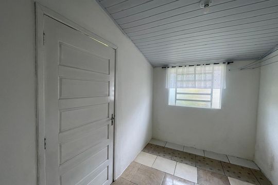 Casa à venda com 2 quartos, 84m² em Santos Dumont, São Leopoldo