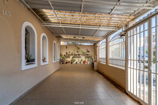 Casa à venda com 4 quartos, 220m² em Parque Jambeiro, Campinas