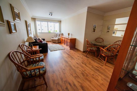 Apartamento à venda com 3 quartos, 100m² em Água Verde, Curitiba