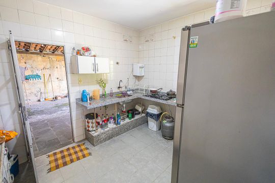 Cozinha de casa para alugar com 3 quartos, 360m² em Minas Caixa, Belo Horizonte
