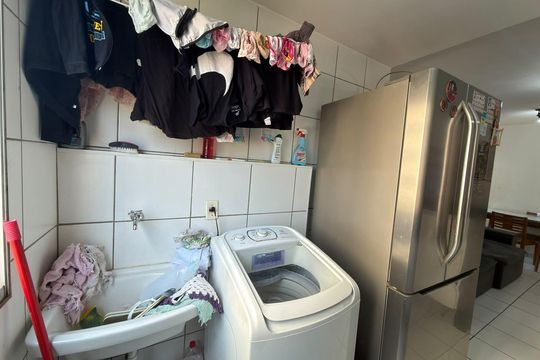 Apartamento à venda com 2 quartos, 74m² em Qs 303, Brasília