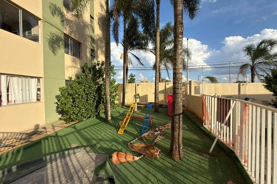 Apartamento à venda com 2 quartos, 74m² em Qs 303, Brasília