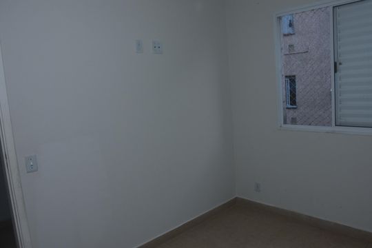 Quarto 2 de apartamento para alugar com 2 quartos, 49m² em Jardim Laranjeira, São Paulo