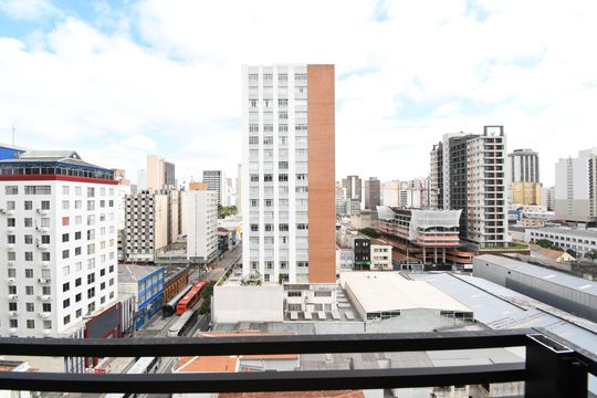 Vista do Banheiro de apartamento à venda com 1 quarto, 22m² em Centro, Curitiba