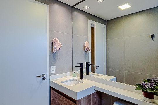 Banheiro da Suíte de apartamento para alugar com 3 quartos, 91m² em Vila Matilde, São Paulo
