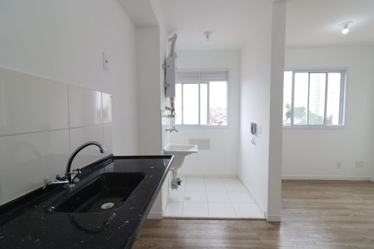 Cozinha de apartamento para alugar com 2 quartos, 40m² em Pedreira, São Paulo