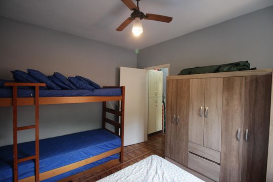 Quarto de apartamento para alugar com 1 quarto, 50m² em Morro José Menino, Santos