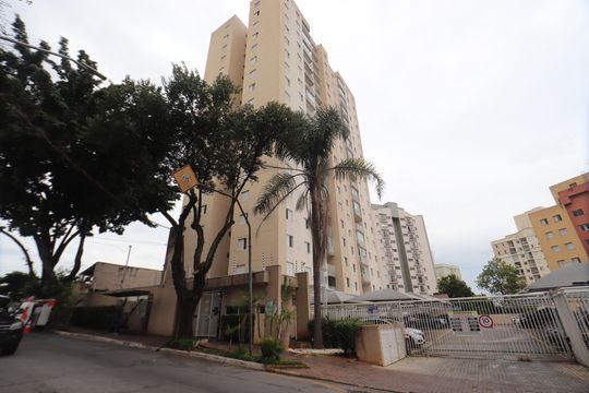 Fachada de apartamento para alugar com 3 quartos, 97m² em Vila Bela, São Paulo
