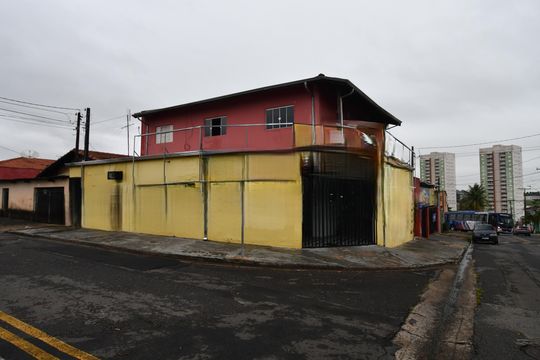 Fachada de casa à venda com 3 quartos, 110m² em Jardim Santa Clara do Lago I, Hortolândia